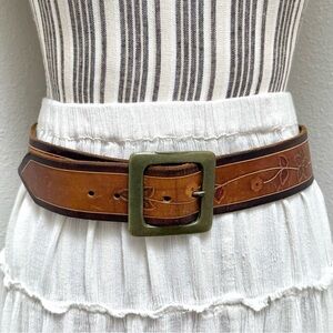 Vintage Boho Tooled Leather Belt with Brass Buckle | Cottagecore Western